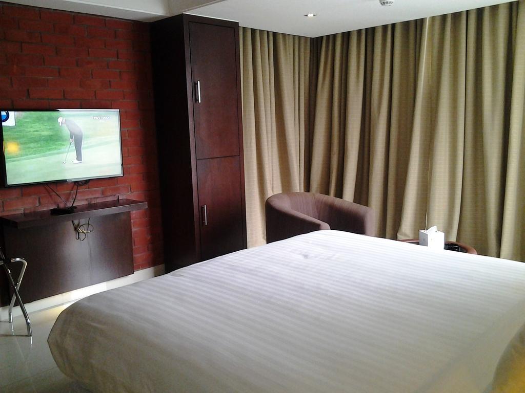 The Olives Hotel Dhaka Bagian luar foto